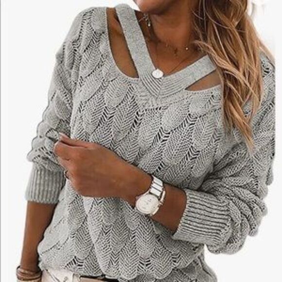 New Unique V Neck Hollow Out Knit Sweater - Picture 2 of 11